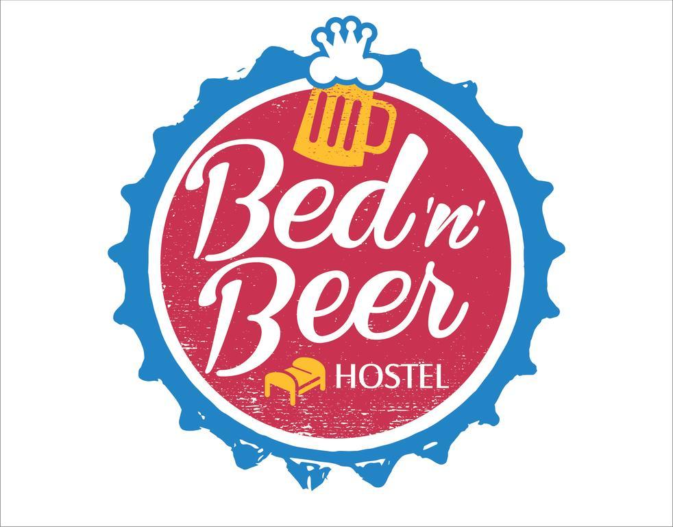Hostel Bed N Beer Belgrado Buitenkant foto